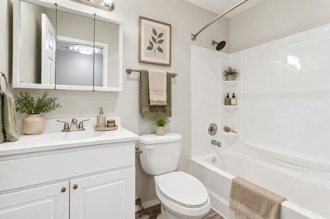 Photo - Park Trail Apartments