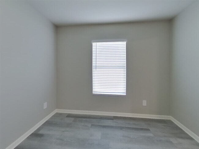 Photo - 15673 Briar Frst Dr
