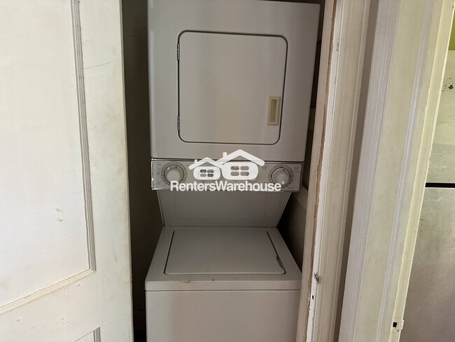 Photo - 1014 Dartmouth Rd