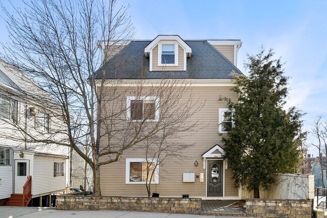 Photo - 210 Summer St Condo Unit 3