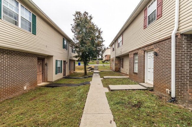 Photo - 9157 Cedarpark Ln NW