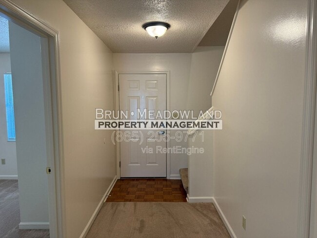 Photo - 6523 Doe Creek Way