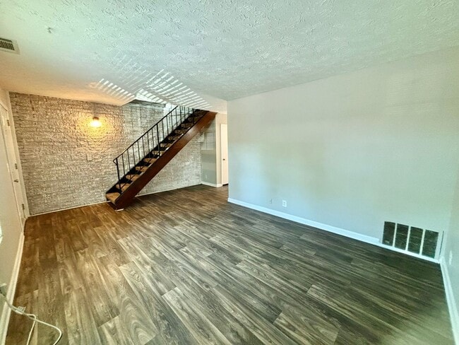 3198 Washington Rd Unit 4