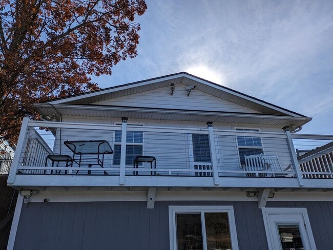 Building Photo - 6738 North Carolina Hwy 150 Unit 1