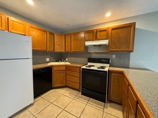 Photo - 7007 SW Green Terrace Blvd