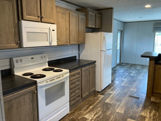 Photo - University Estates 21