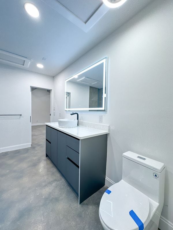 Photo - 630 Montana St