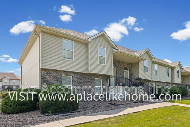 Photo - 8626 N Cleveland Ln