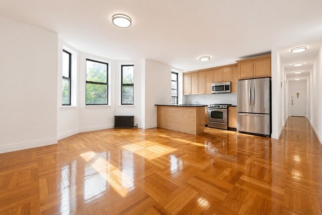 Photo - 601 W 137th St Unit 45