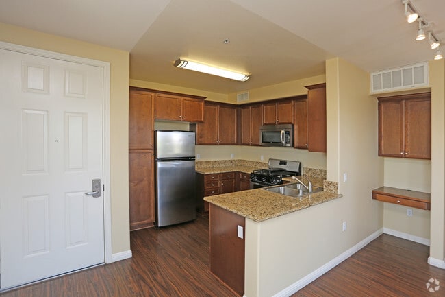 1 BR, 1 BA - A1
