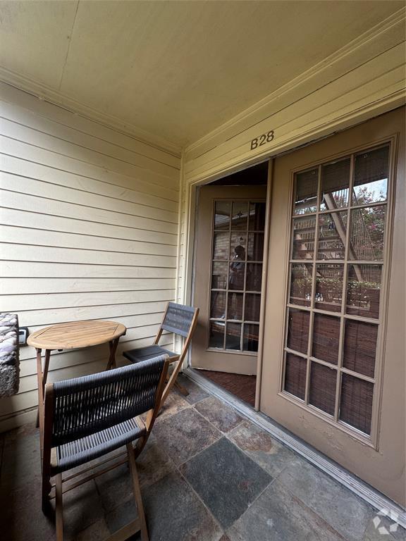 Building Photo - 2425 Holly Hall St Unit B28 Rental