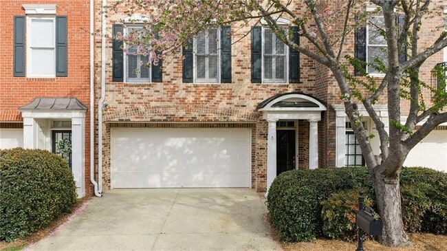 Photo - 610 Vinings Estates Dr SE