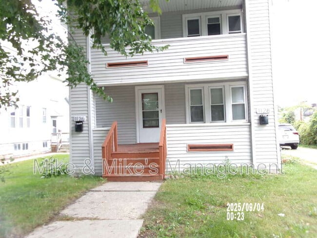 Building Photo - 1126 S 56th St Rental