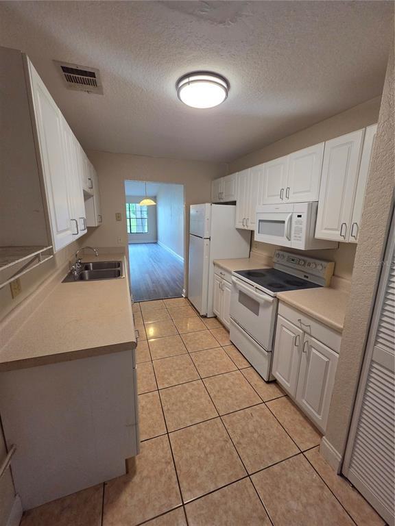 294 Lovell Ln