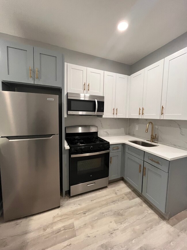 85 Zabriskie St 4 - 83 Zabriskie St Unidad 6