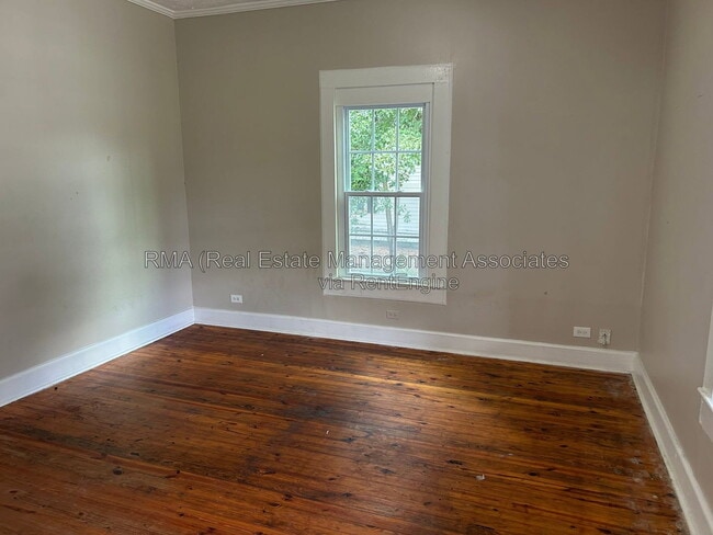 Photo - 132 Peachtree St