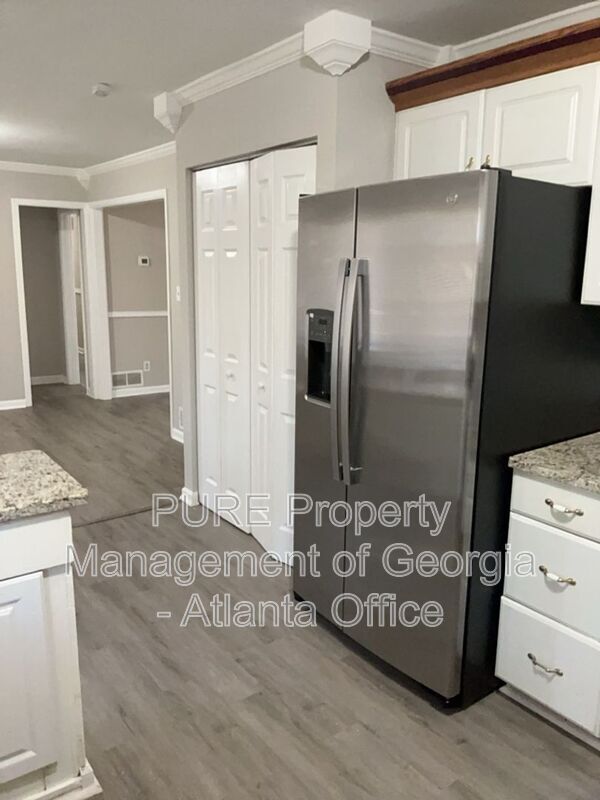 Photo - 2190 Kennesaw Due West Rd NW