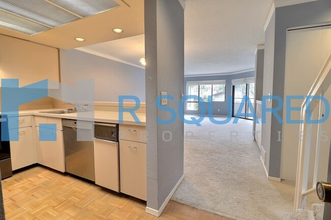 Building Photo - 401 100th Ave NE