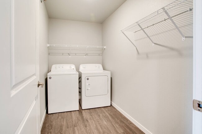Mezzo Laundry Room