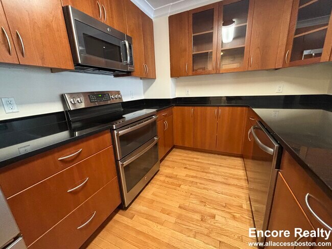 Photo - 1485 Beacon St Unit 708