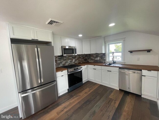 250 Lenni Rd