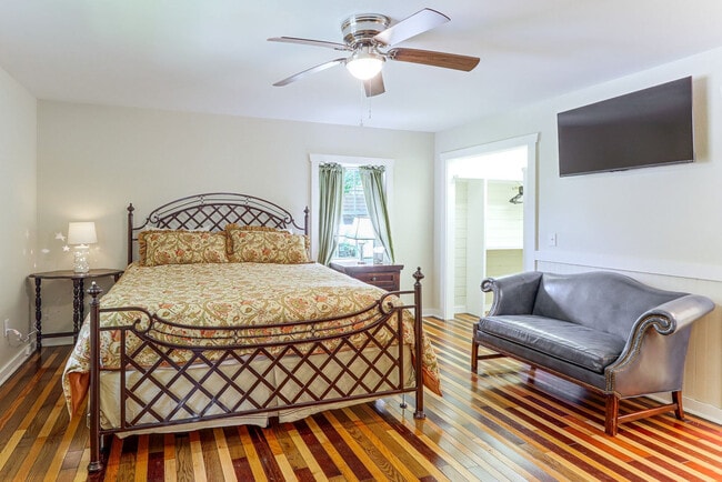66 Logan Ln Unit SI ID1624521P