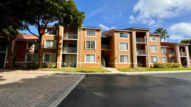 Building Photo - 7808 Sonoma Springs Cir Unit 105 Rental