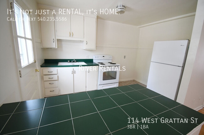 Photo - 114 W Grattan St