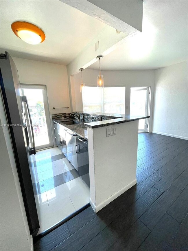 Photo - 620 76th St Unit 8