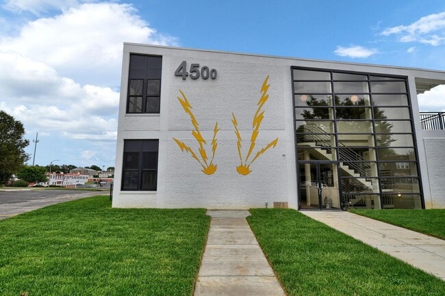 4500 S Kingshighway Blvd Unit 4500 Unit 14 - 1014