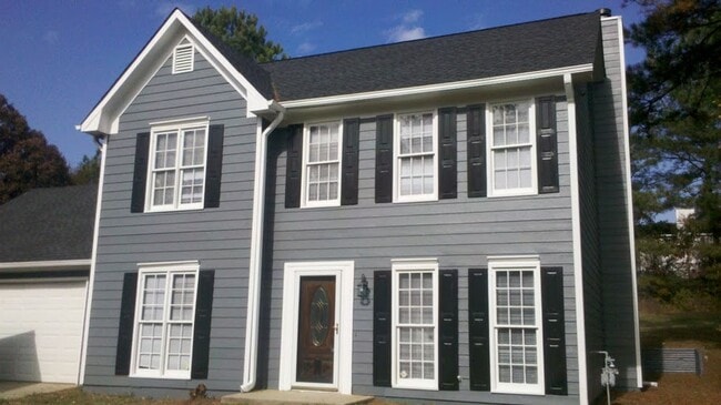 Building Photo - Beautiful 4 Bedroom Lithonia Home!