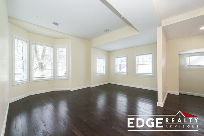 Photo - 12 Marion St Unit 1