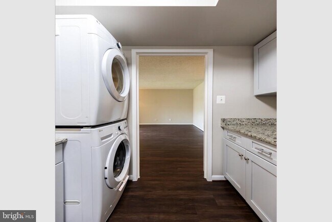 Photo - 11804 Breton Ct Unit 21