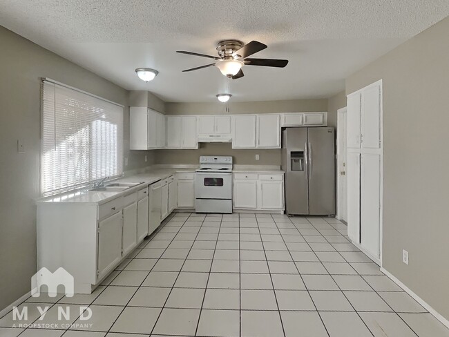 Photo - 4045 E Nancy Ln