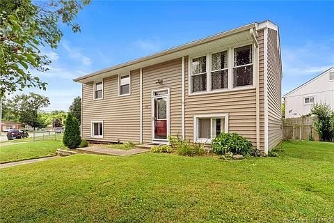 Photo - 120 Denny Dr