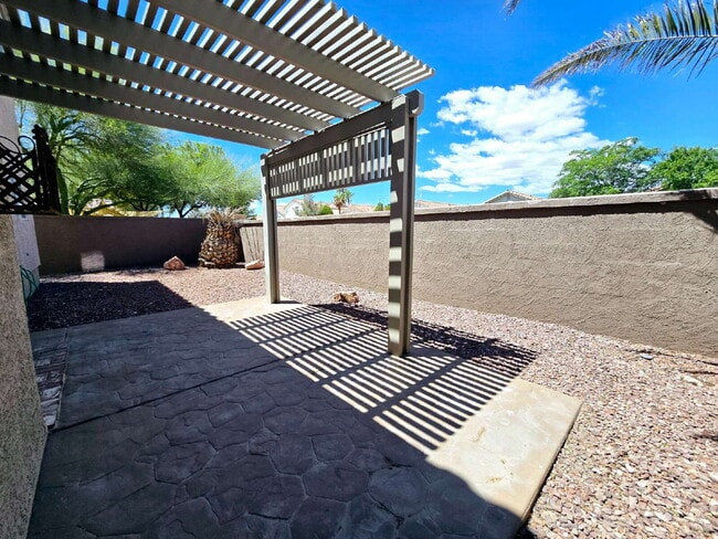 Photo - "Spacious 3-Bed Oasis with 2.5 Baths on Funston Way, Las Vegas - 2,264 Sq. Ft. of Comfort!"