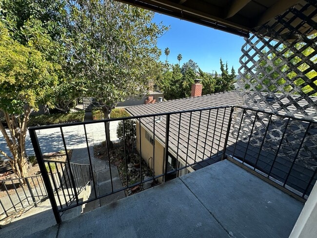 Photo - 665 Chemeketa Dr Unidad #C