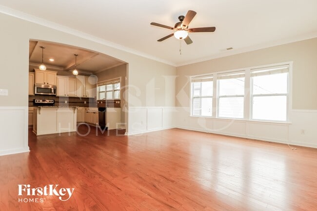 Photo - 308 Crossandra Ave