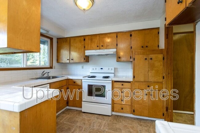 Photo - 9370 SW Killarney Ln