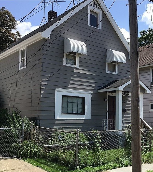 Building Photo - 3609 E 65th St Rental