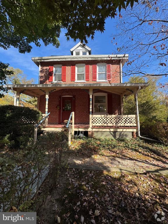 Building Photo - 128 Sylvan Ave Rental