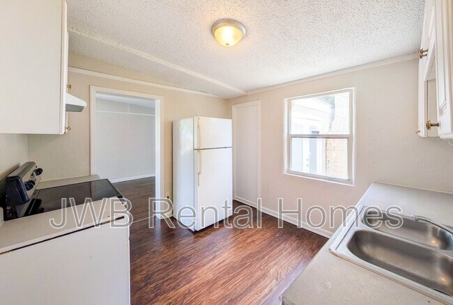 Photo - 10561 Ashby Rd