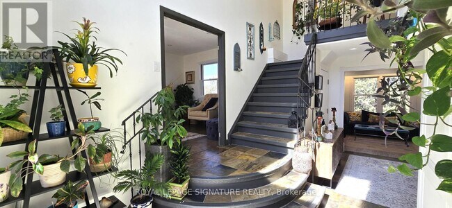 Photo - 105 Ashton Rd