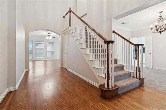 Photo - 1870 Dowelling Dr