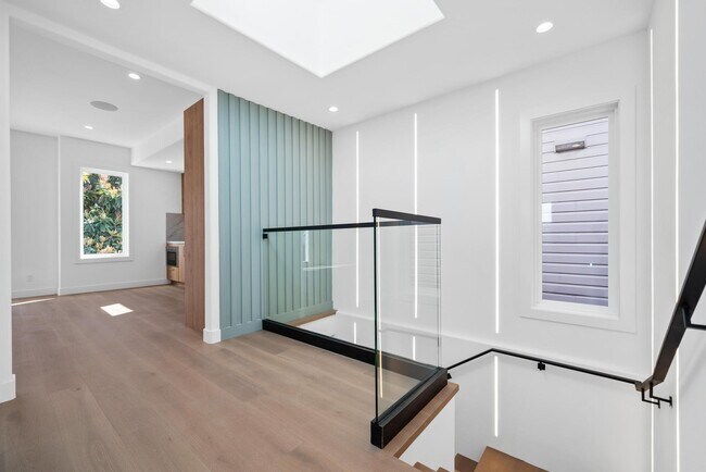 Photo - 1815 35th Ave