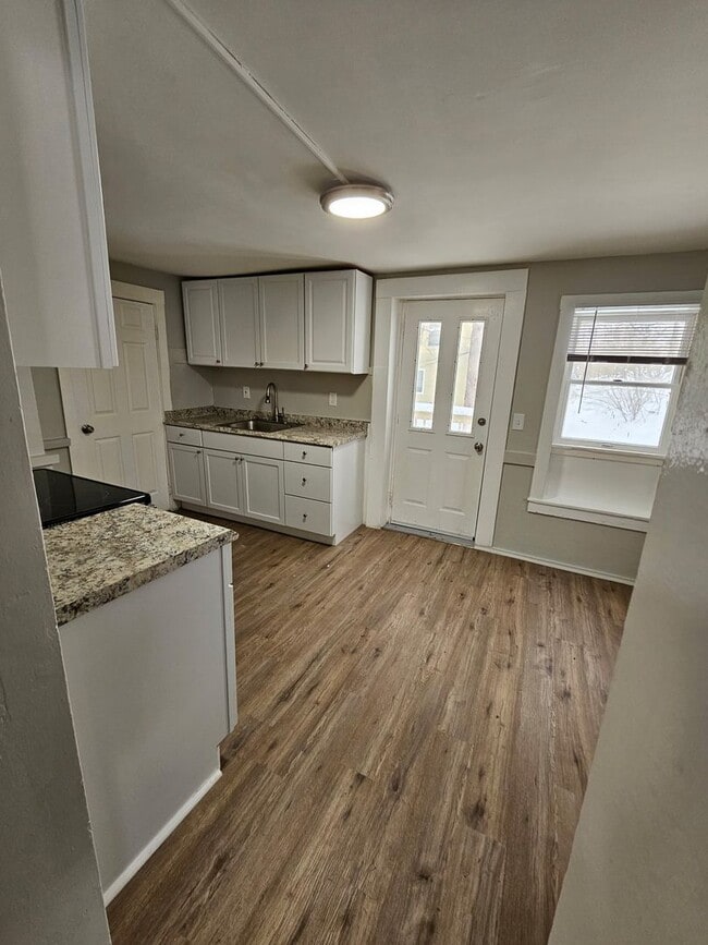 Photo - 116-120 Elm St Unit 2