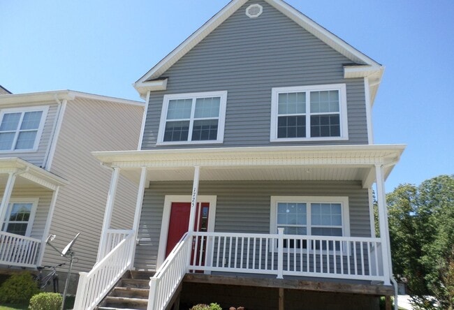 Photo - 1725 Aden Lane