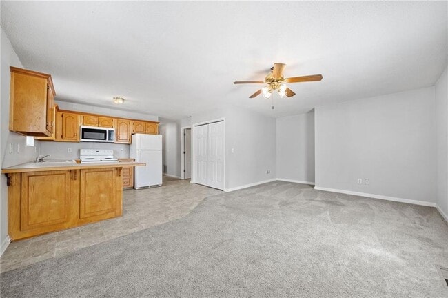 86 Hanna Dr