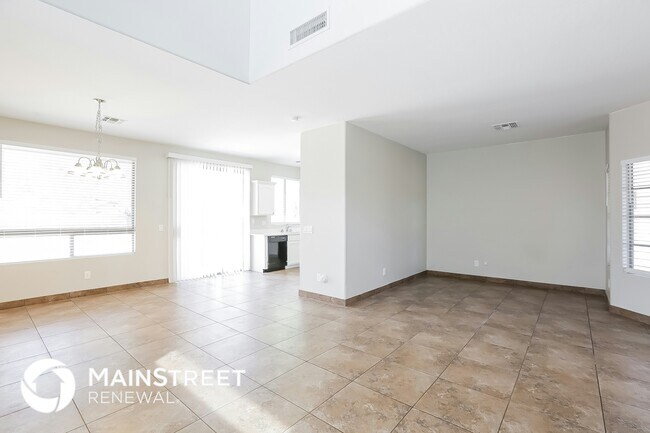 Photo - 11367 W Yavapai St