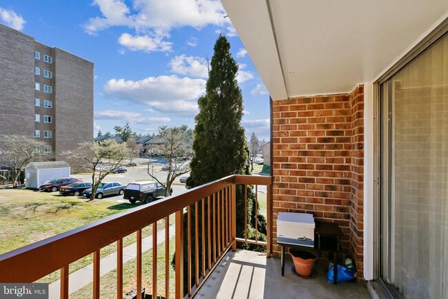 Photo - 18722 Walkers Choice Rd Unit 4